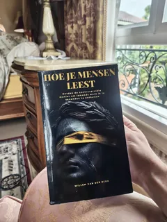 Lezer met boek